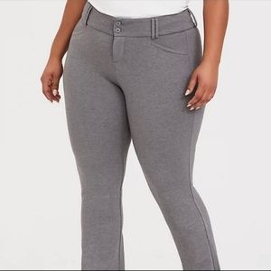 Studio by Torrid Signature Ponte Stretch  gray 24 short